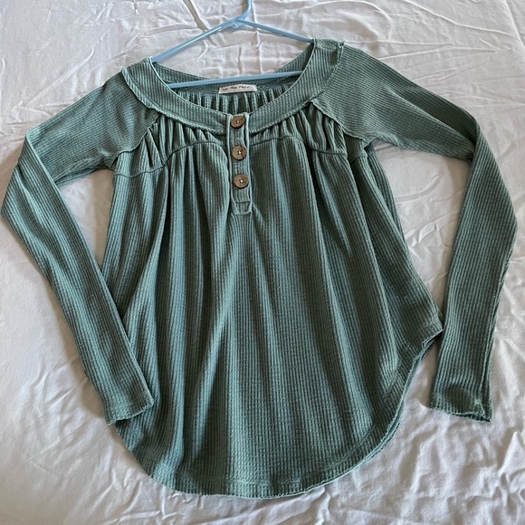 Free People We the Free Waffle Knit Henley Green Long Sleeve Size X-Small - Picture 9 of 16
